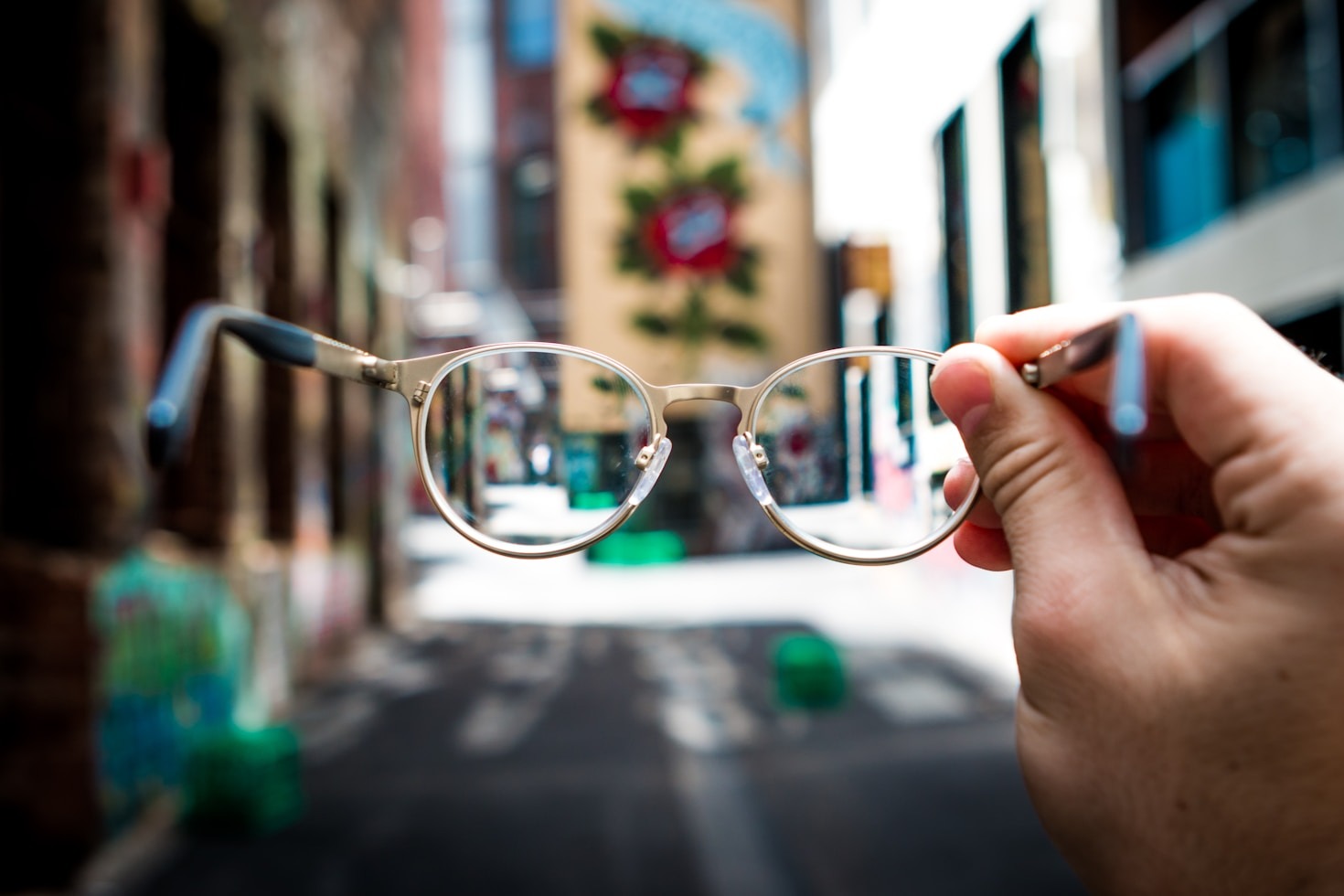 A Beginner’s Guide to Contact Lenses